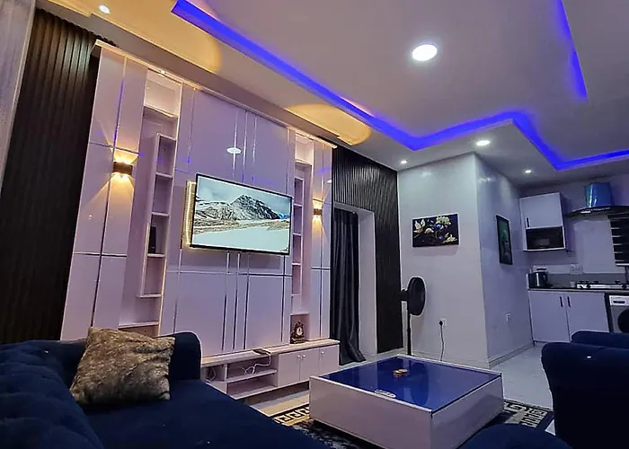 Jka 1-Bedroom-Apt 24Hrs Power Unlimited Wifi , Garden Patio Area,Free Daily Housekeeping